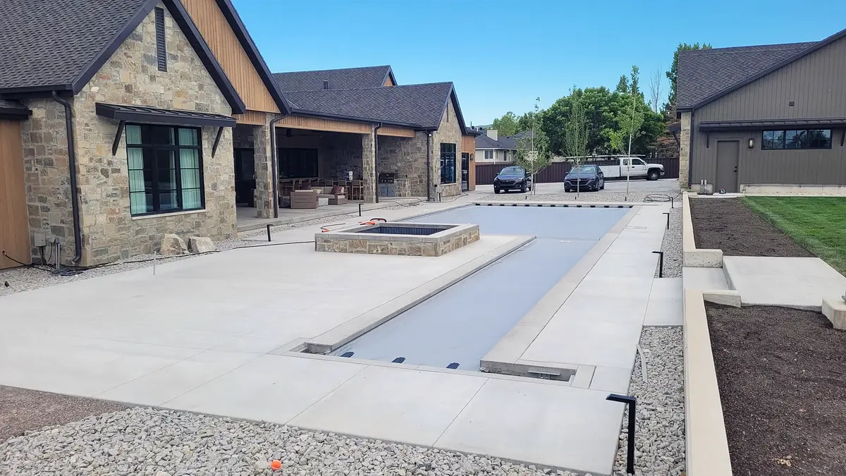 Concrete pool deck