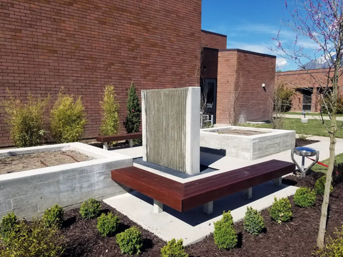 Courtyard water wall and bench
