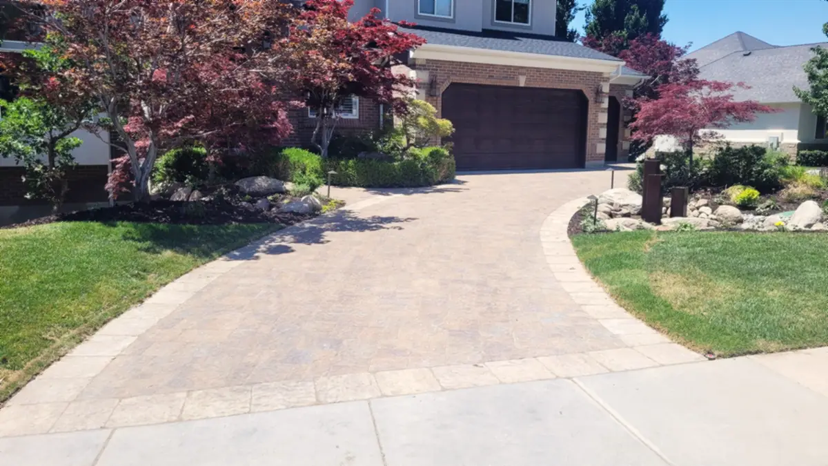 Paver driveway