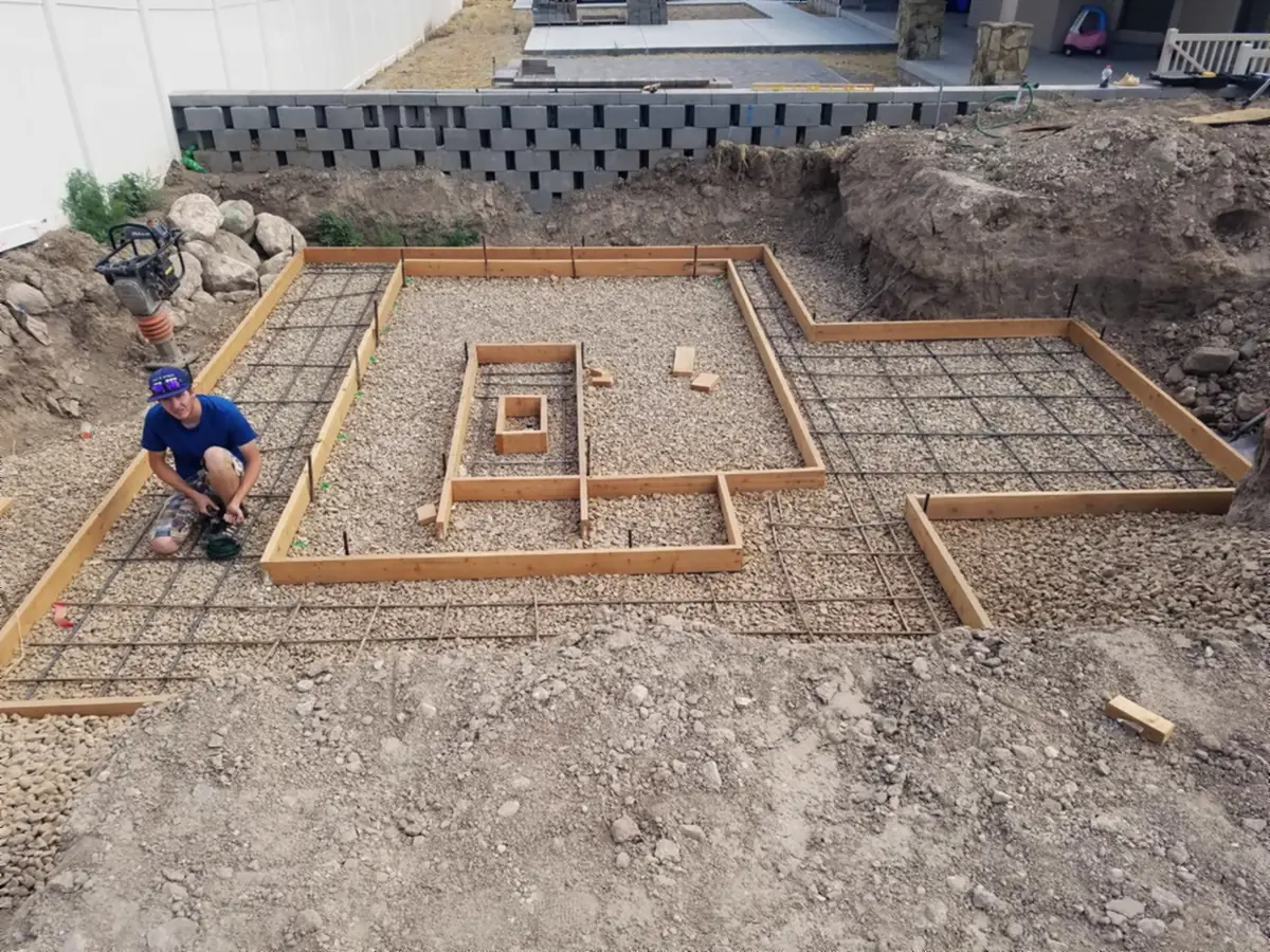 Fire lounge: footings and rebar
